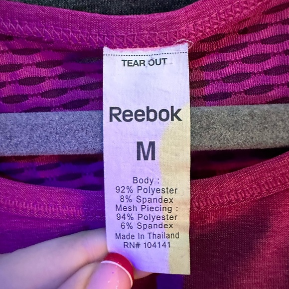 Reebok Women's Activewear Workout Tank Top - Sleeveless Mesh Top - Size Medium - Picture 3 of 4